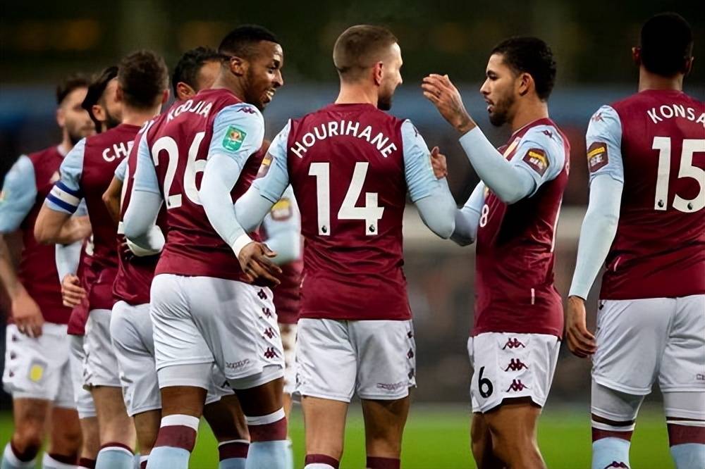 斯帕莱蒂：踢那不勒斯时我的选择出错了；热格罗瓦明天会首发（斯帕莱蒂：对阵那不勒斯我做出了错误选择；热格罗瓦明日将首发）