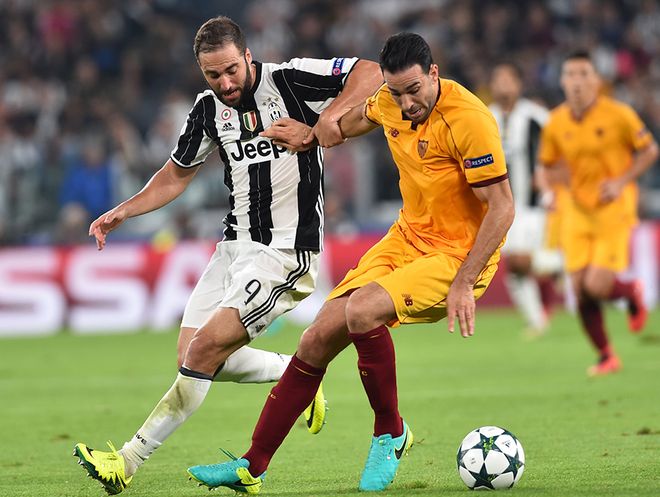 米兰客场挑战都灵队，意甲第14轮凌晨开战（意甲第14轮凌晨打响：米兰客场对阵都灵）