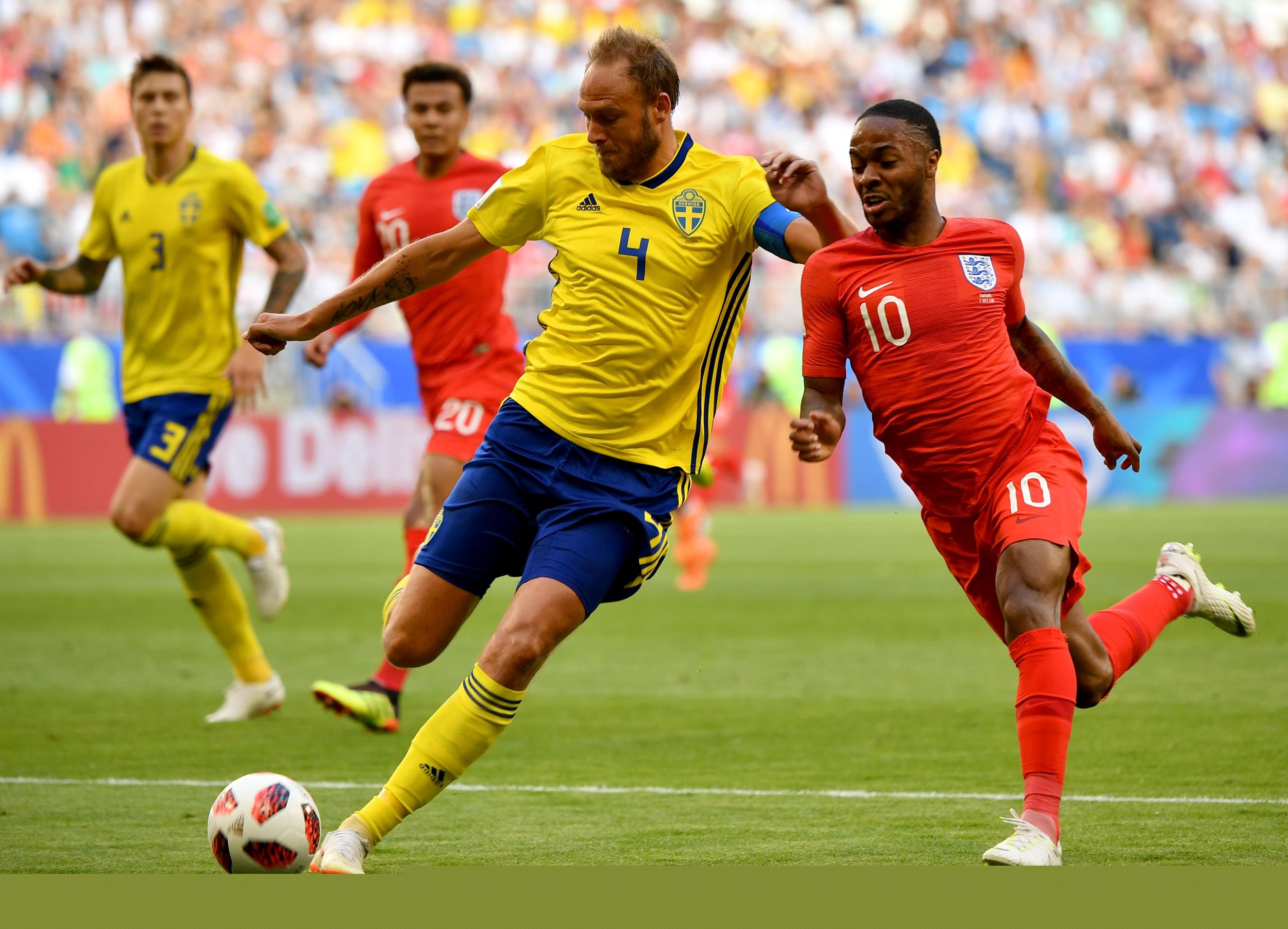 R.I.P.，曾发掘梅西为阿根廷效力的奥马尔逝世，享年73岁（曾促成梅西为阿根廷出战的奥马尔离世，享年73岁）