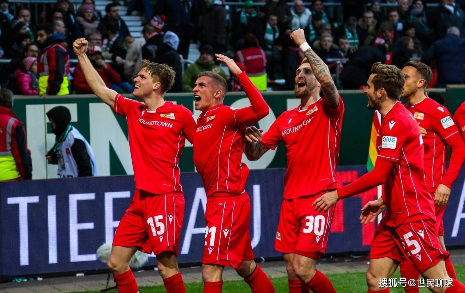 若日尼奥单场完成129次传球，为本赛季巴甲单场第二高纪录（若日尼奥一战送出129次传球，位列本赛季巴甲单场第二）