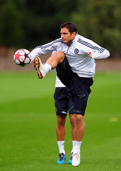 2025年即将进入倒计时，回顾这一年的国际足坛，可谓是星光熠熠！（2025将至，回首这一年国际足坛，群星璀璨！）