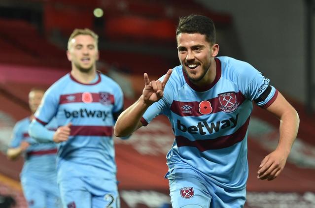 球队完全把节奏掌握在自己手里（球队牢牢掌控比赛节奏）