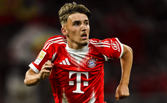 霍伊伦本赛季意甲10场4球，与上赛季联赛进球数持平（霍伊伦本季意甲10战4球，已追平上赛季联赛进球数）