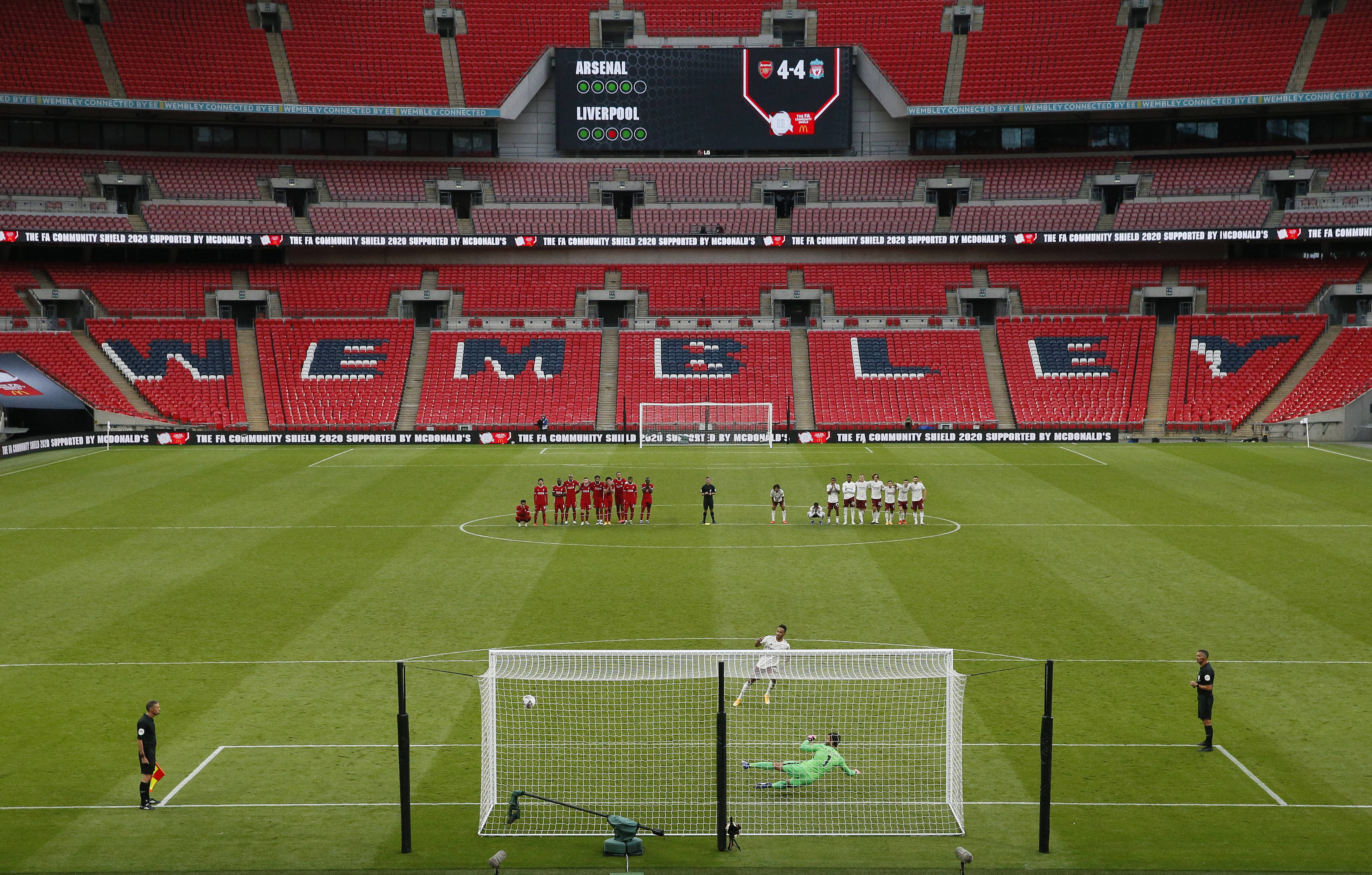 皇马与塞尔塔的裁判已确定：亚历杭德罗·昆特罗上阵执法（皇马vs塞尔塔主裁出炉：亚历杭德罗·昆特罗将执法）