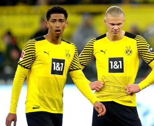 罗马3-1客胜克雷莫内塞登顶意甲，苏莱、埃文-弗格森、利马破门