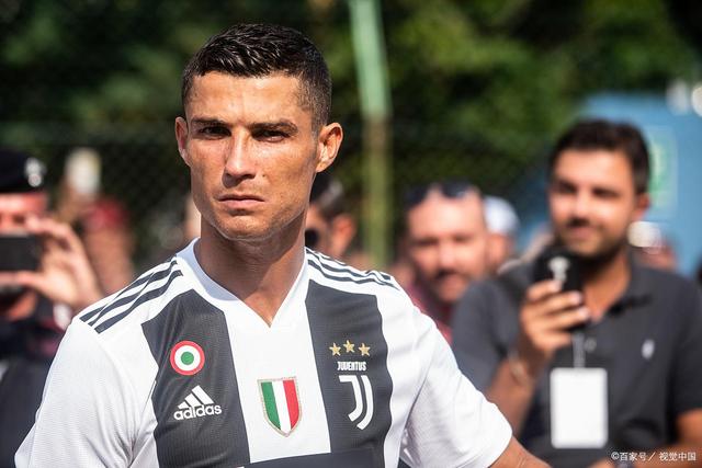 萨尼亚选择内马尔为自己最难对付的对手，廷贝尔选择梅西（萨尼亚认为内马尔是他最难缠的对手，廷贝尔则选择梅西）